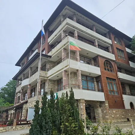 Apartment Jana Shkorpilovtsi